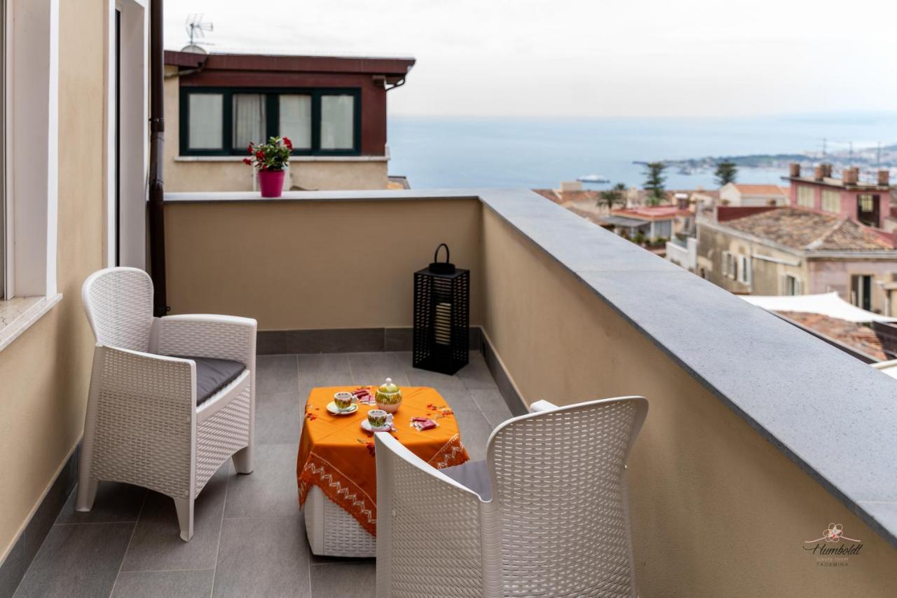 Humboldt Luxury Rooms Taormina Exterior photo