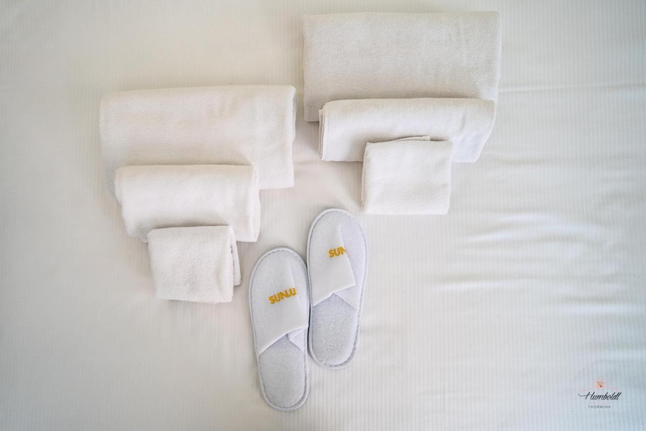 Humboldt Luxury Rooms Taormina Exterior photo